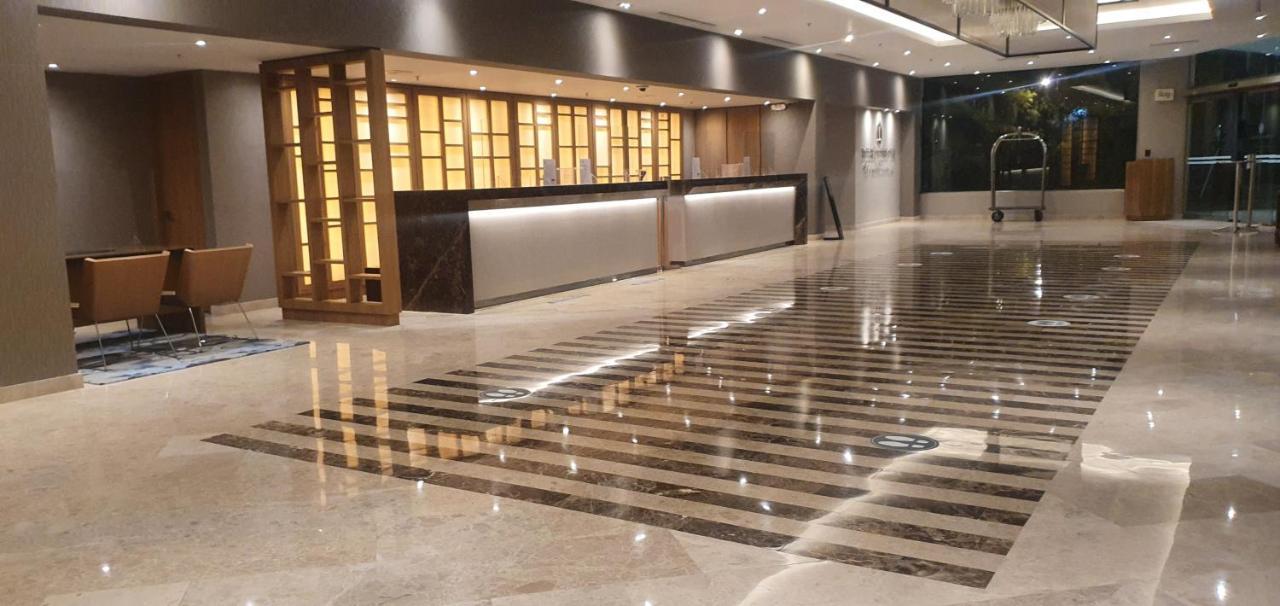 Hotel Intercontinental Cali By Ihg Exterior photo Lobby