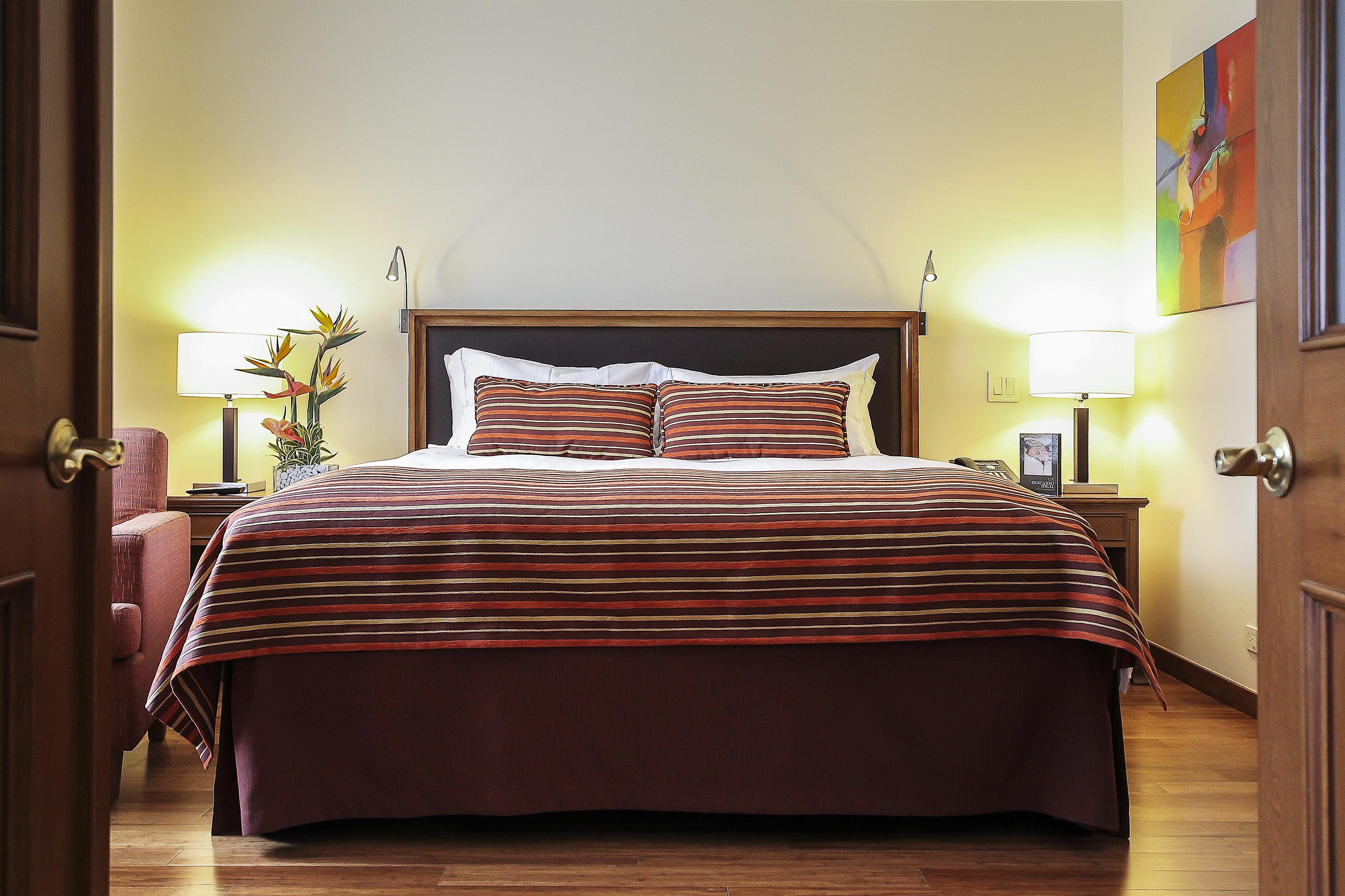 Hotel Intercontinental Cali By Ihg Exterior photo A bedroom at the hotel