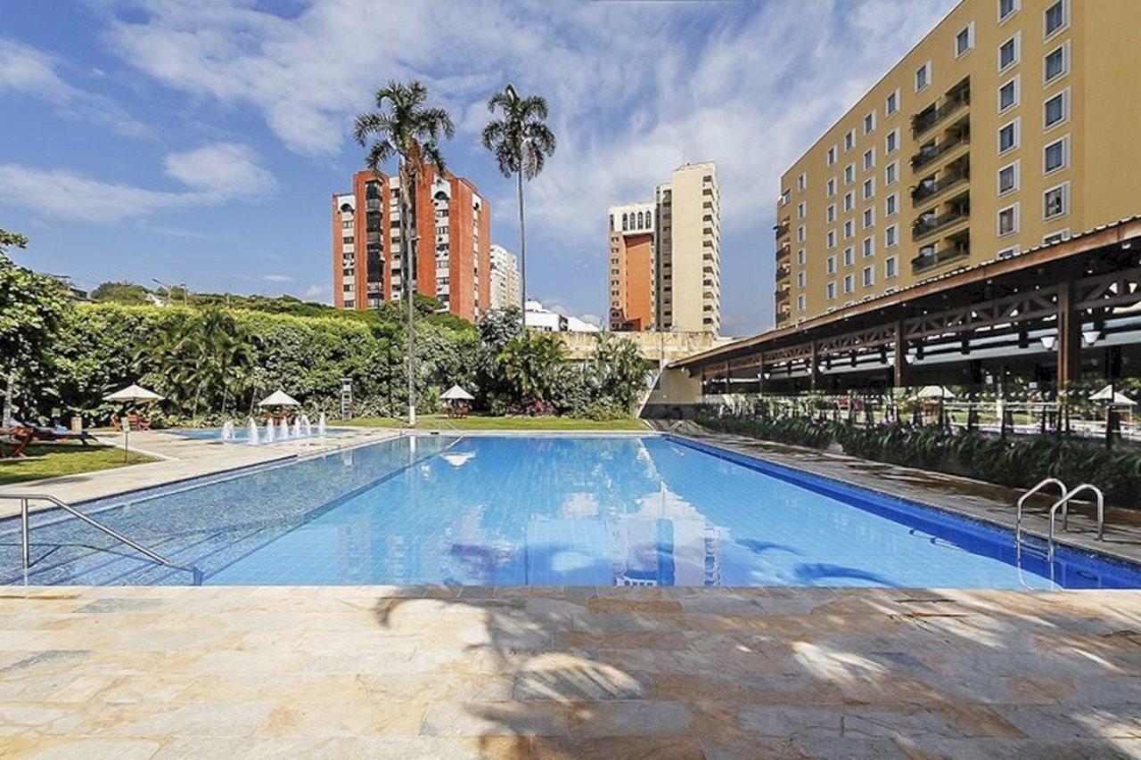 Hotel Intercontinental Cali By Ihg Exterior photo Swimming pool at the complex